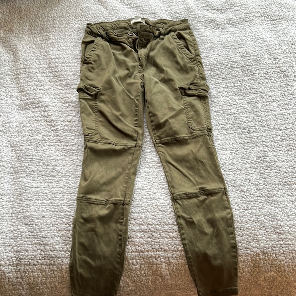 H&M green pants